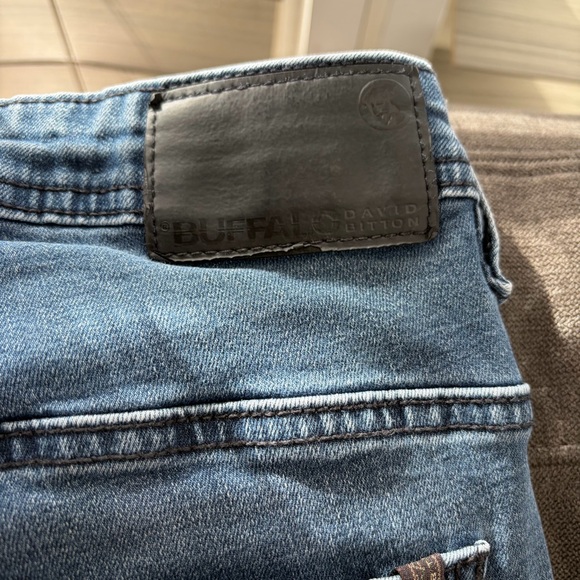 Stylish Blue Axel Jeans - Picture 4 of 5